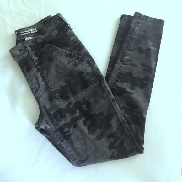 Mossimo Supply Co. Denim - Hi rise crop jeggings